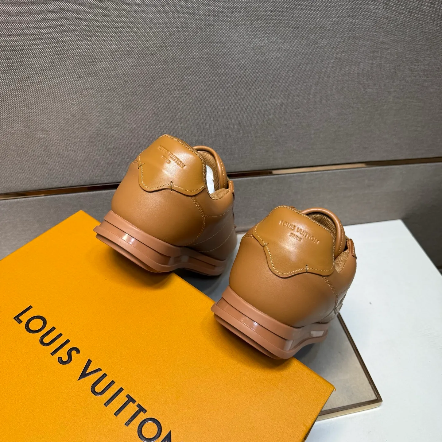 Men's men's shoes 💰pp560 [LV～] Men's casual shoes 2025z cabinet sales simultaneously 🔶Size: 38-44 #️⃣ 🔷6 colors🔜The upper is made of multi-material splicing➕Mesh lining, comfortable and breathable, sole: original comfortable and wear-resistant outsole, ⚠️real thing📱photographed🎬real thing is better📢📢📢